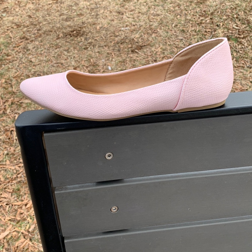 Pink flats